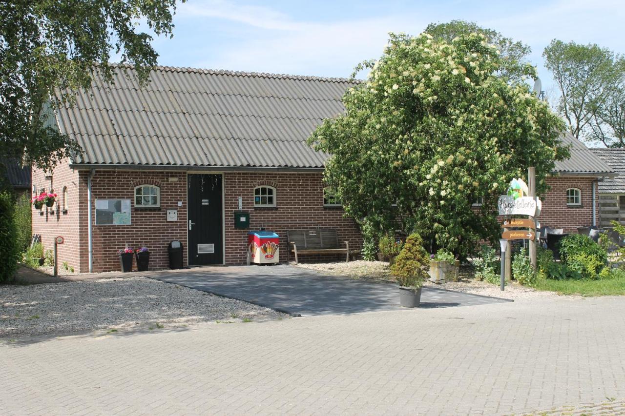 Horsetellerie Rheezerveen Hardenberg Eksteriør billede